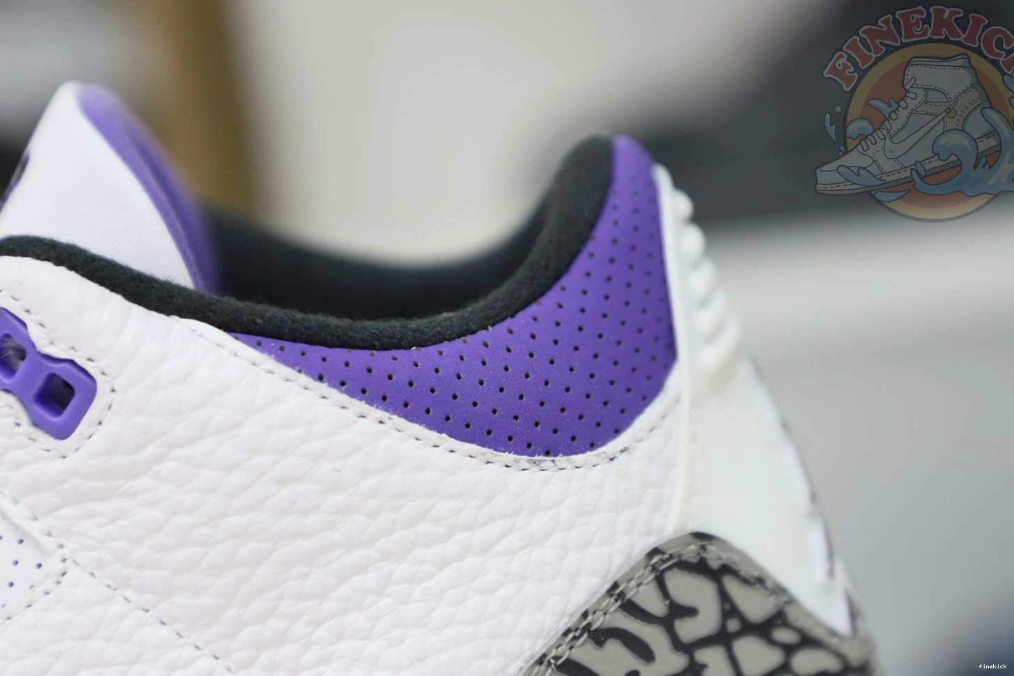 3 Air retro